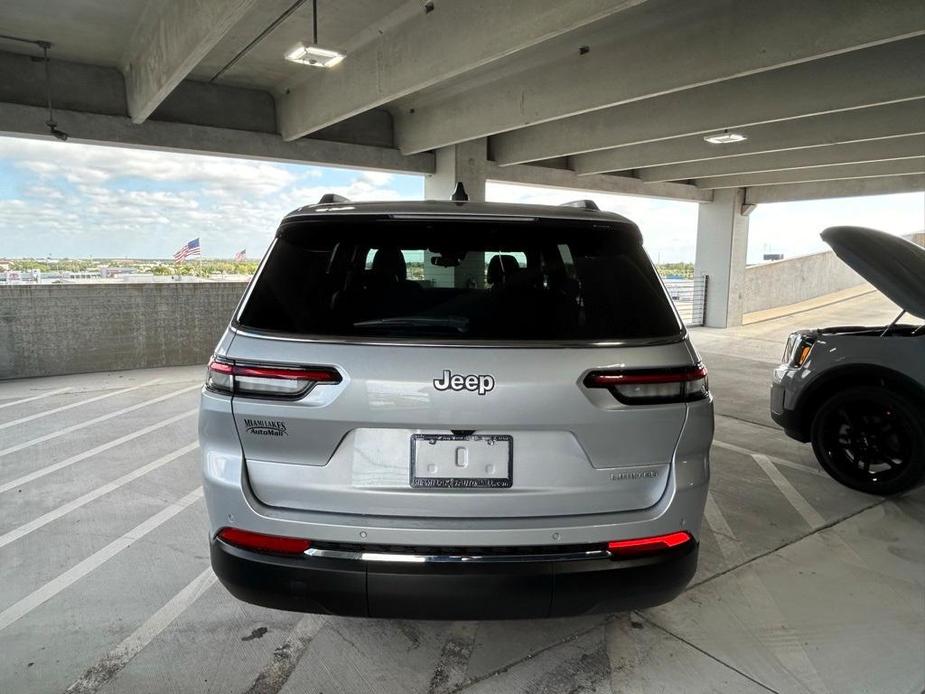 new 2024 Jeep Grand Cherokee L car, priced at $37,422