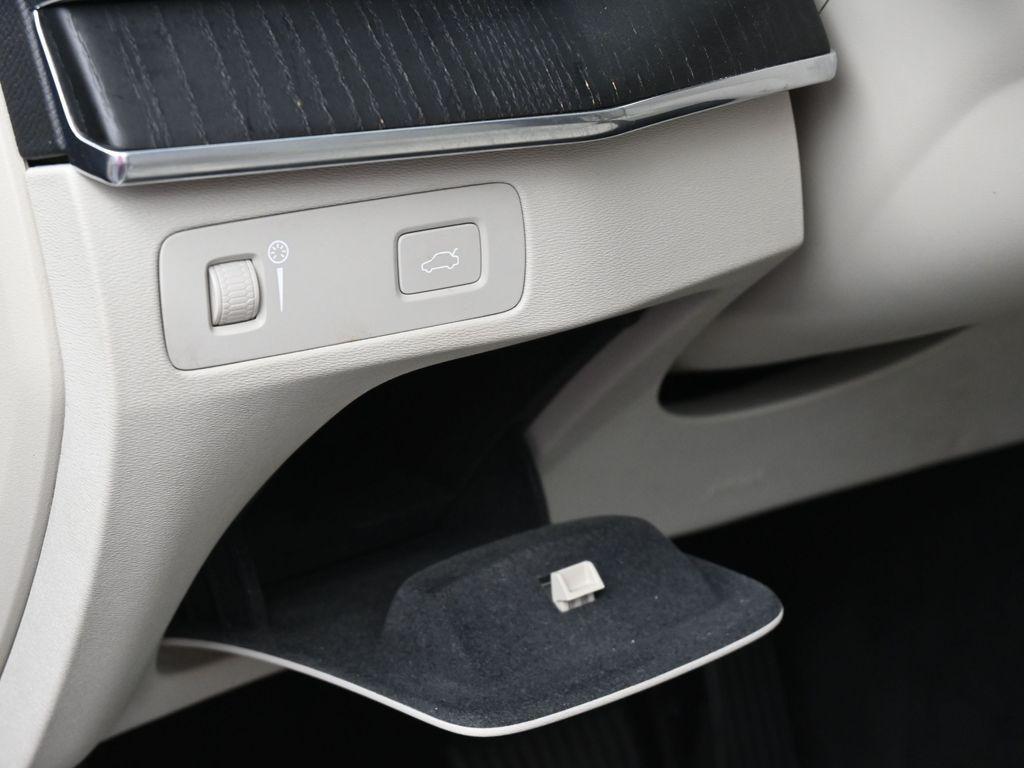 used 2020 Volvo XC90 car, priced at $29,950