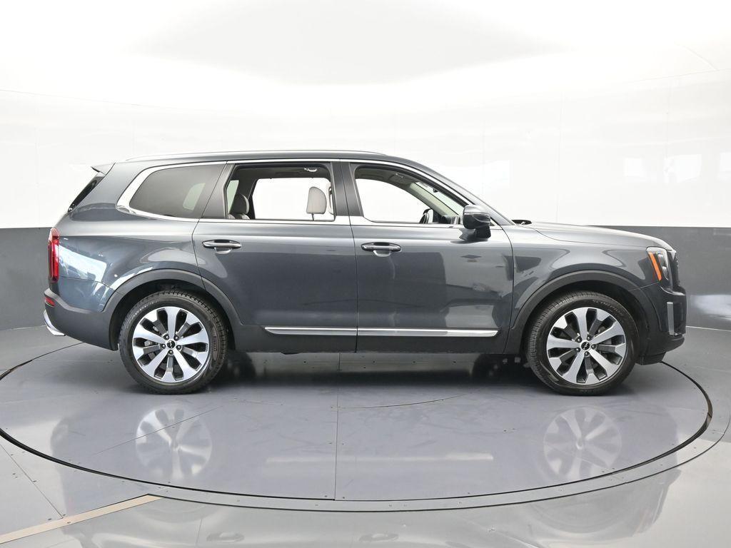 used 2022 Kia Telluride car, priced at $23,997