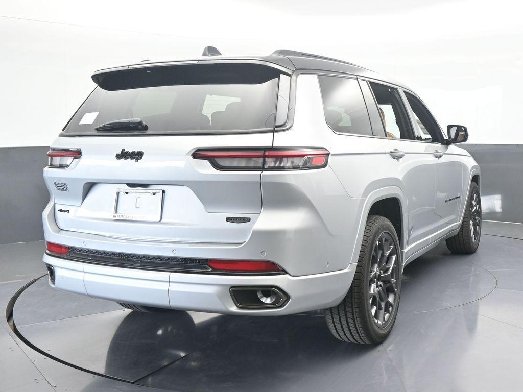 new 2025 Jeep Grand Cherokee L car