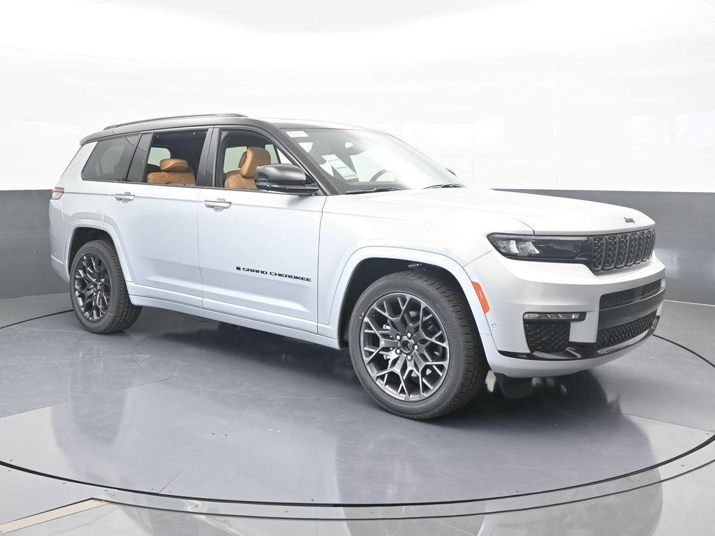 new 2025 Jeep Grand Cherokee L car