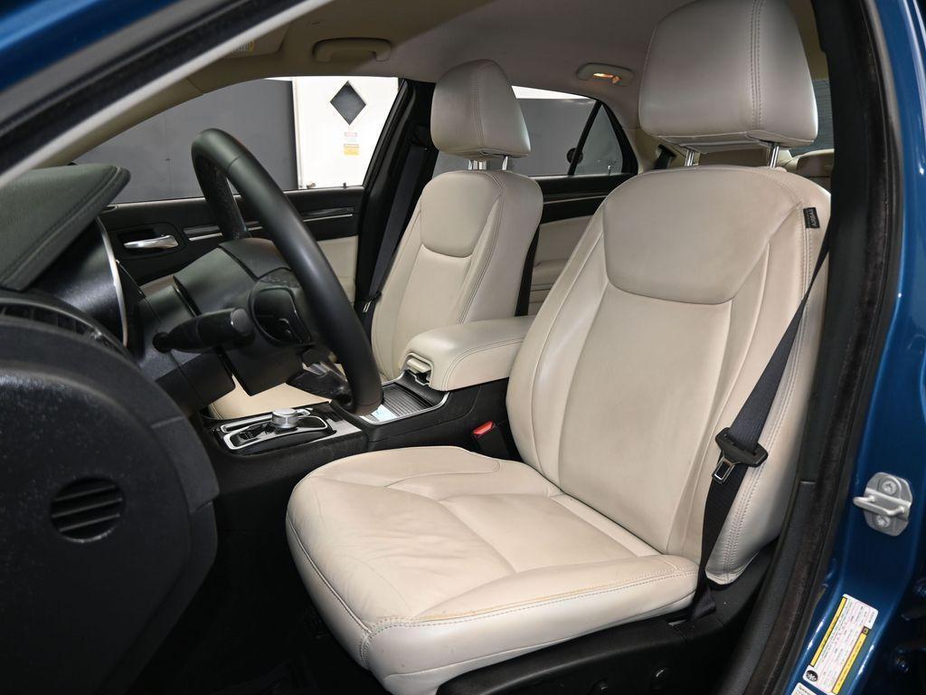 used 2022 Chrysler 300 car, priced at $24,996