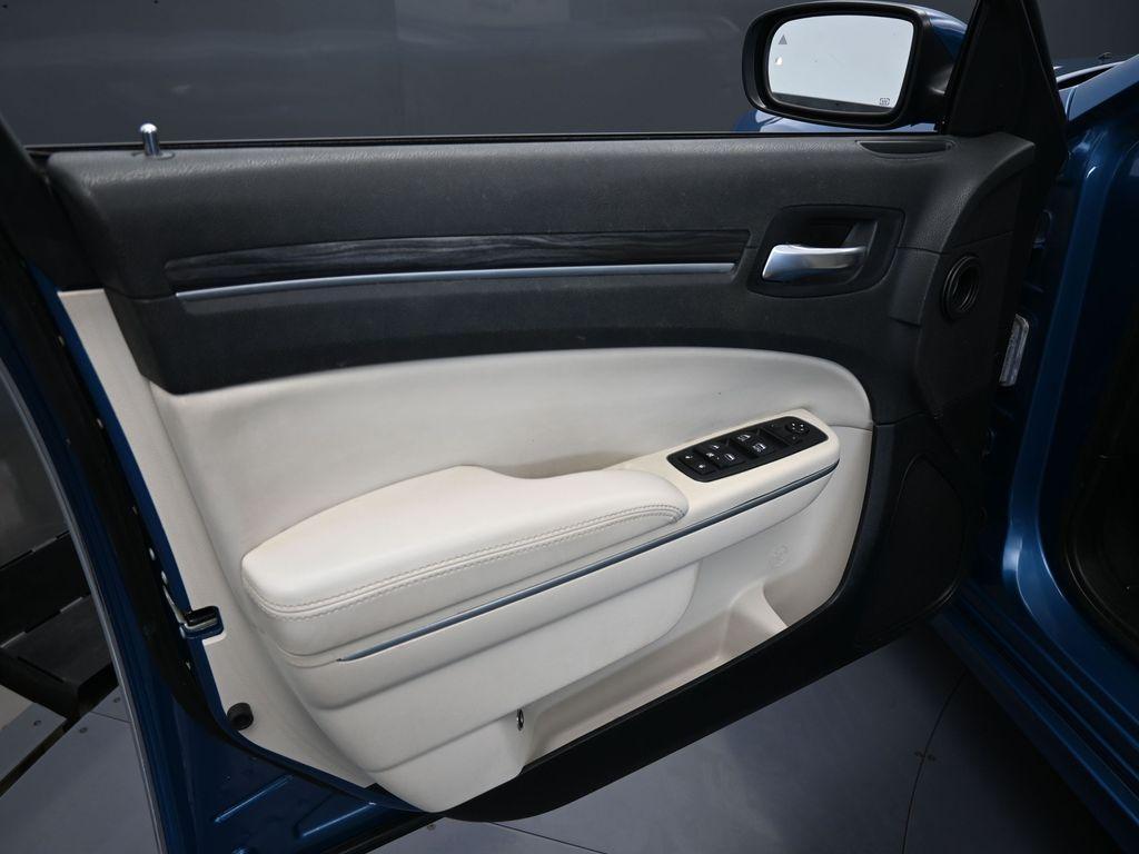 used 2022 Chrysler 300 car, priced at $24,996