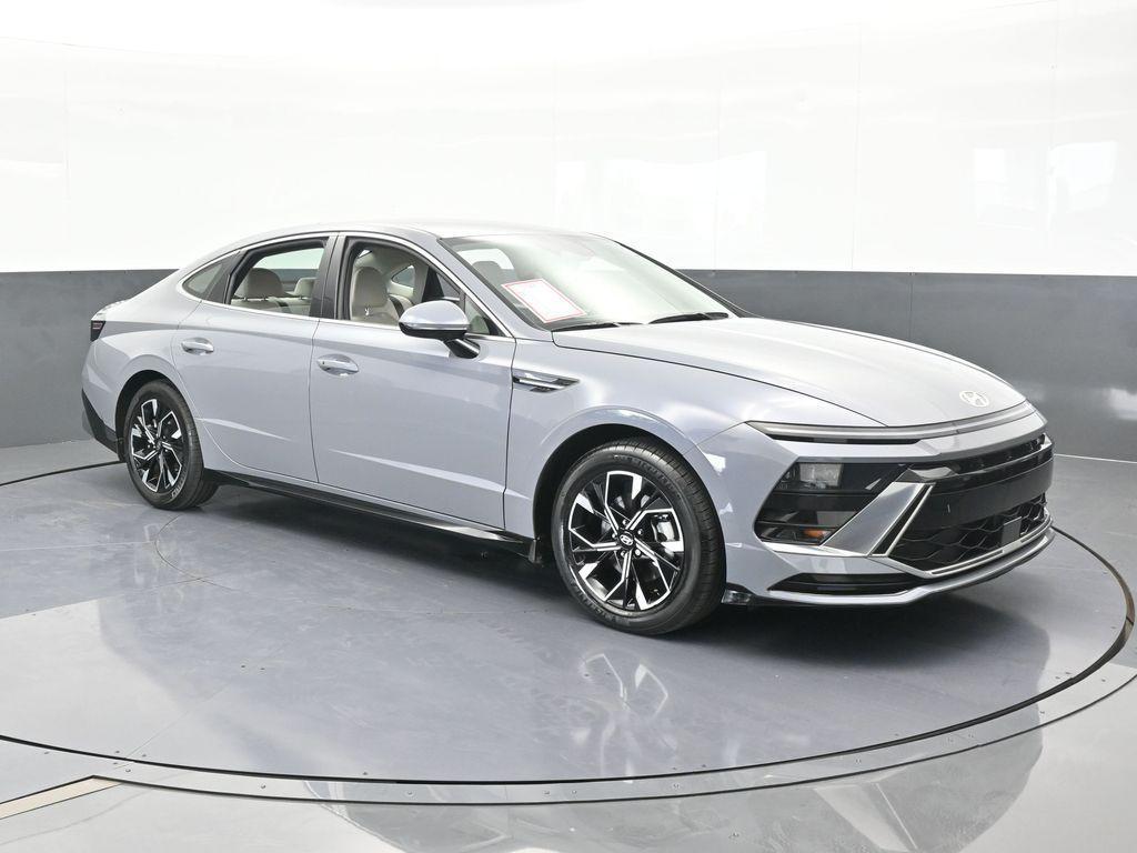 used 2024 Hyundai Sonata car, priced at $22,995