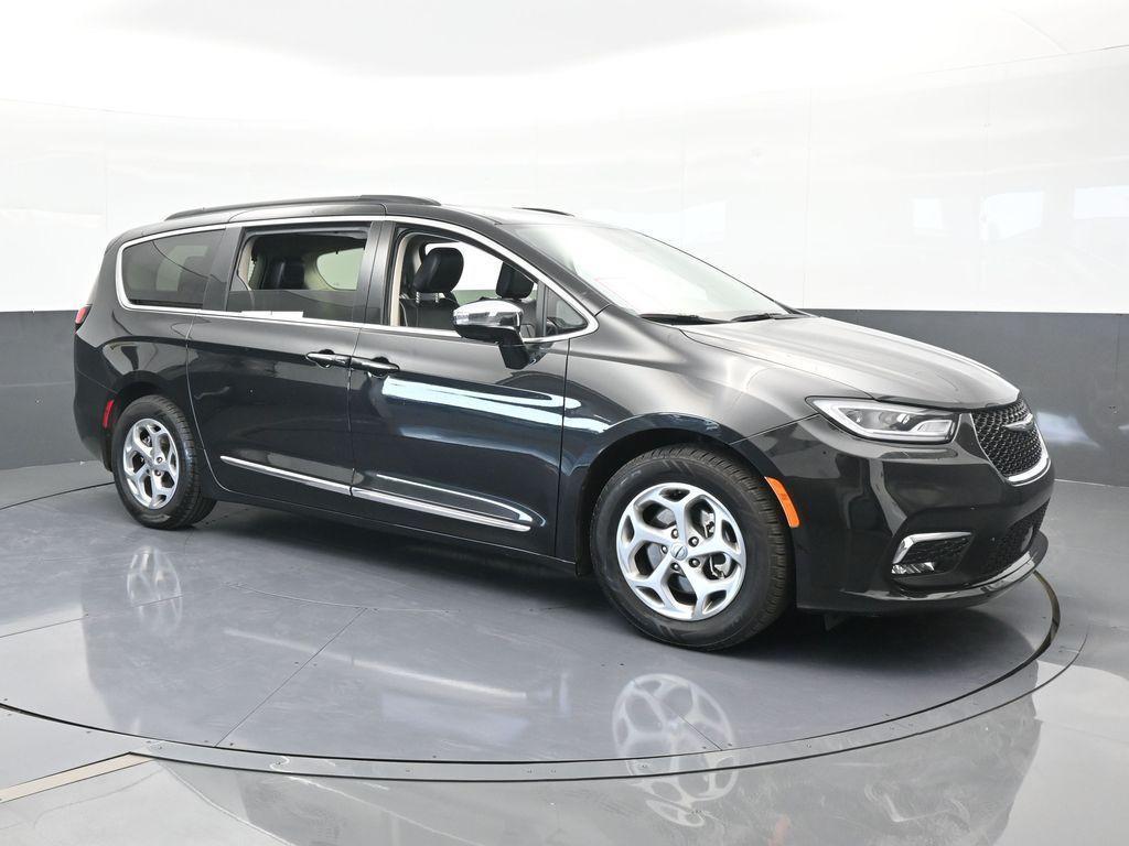 used 2023 Chrysler Pacifica car, priced at $23,995