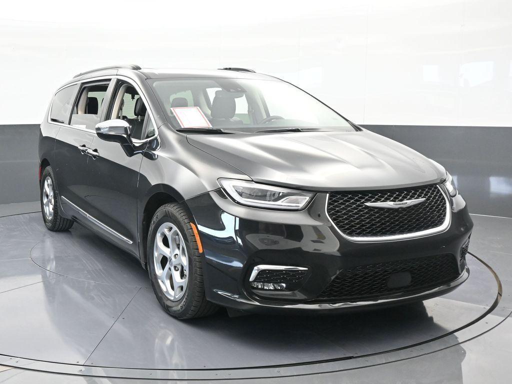 used 2023 Chrysler Pacifica car, priced at $23,995