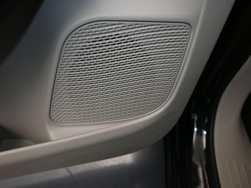 used 2023 Chrysler Pacifica car, priced at $23,995