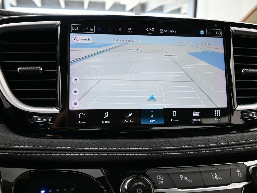used 2023 Chrysler Pacifica car, priced at $23,995