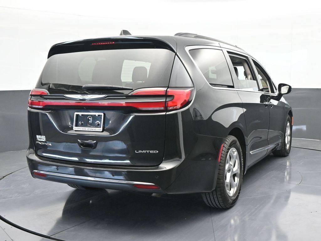 used 2023 Chrysler Pacifica car, priced at $23,995