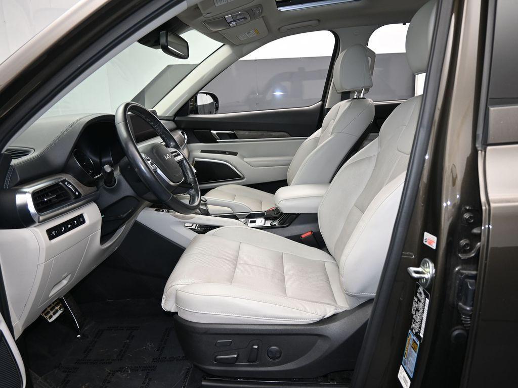 used 2022 Kia Telluride car, priced at $31,989