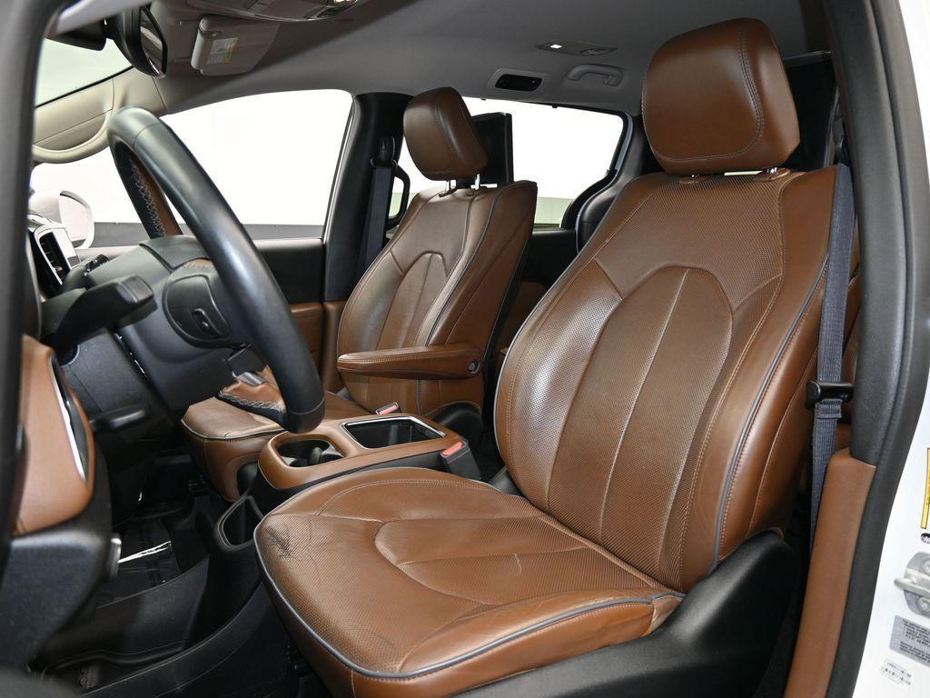 used 2017 Chrysler Pacifica car, priced at $16,991