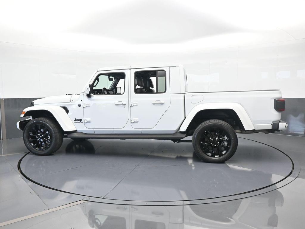 used 2022 Jeep Gladiator car, priced at $33,950