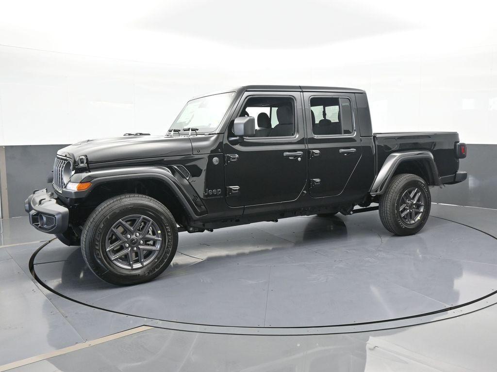 new 2025 Jeep Gladiator car