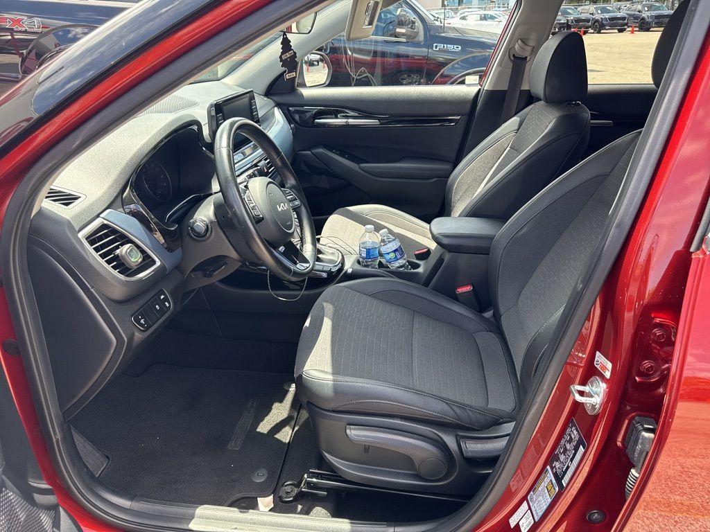used 2023 Kia Seltos car, priced at $18,733