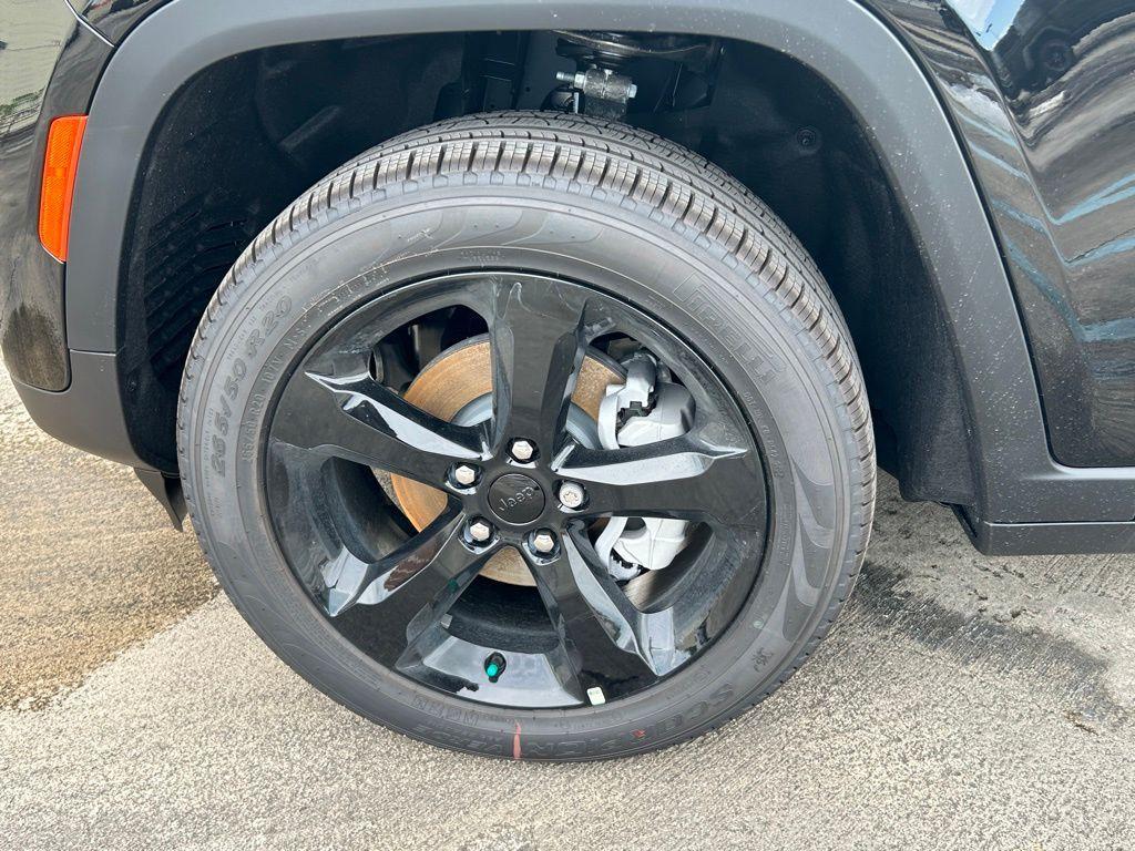 new 2025 Jeep Grand Cherokee car