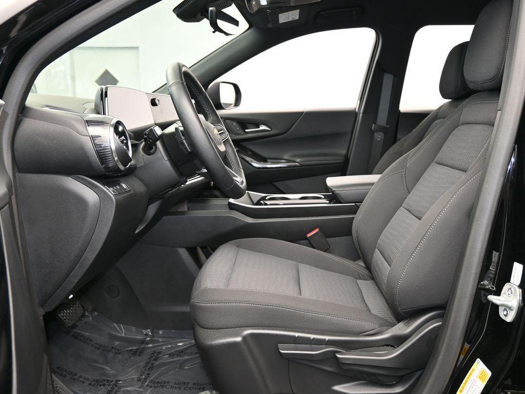used 2025 Chevrolet Equinox car, priced at $29,650