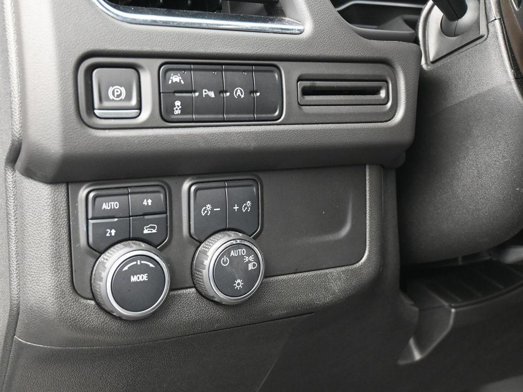used 2023 Chevrolet Suburban car, priced at $39,197