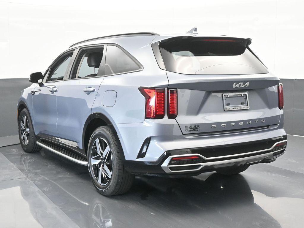 used 2022 Kia Sorento car, priced at $21,175