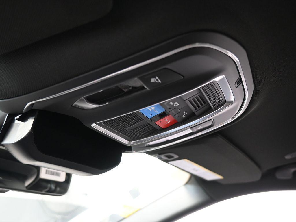 new 2025 Jeep Grand Cherokee L car