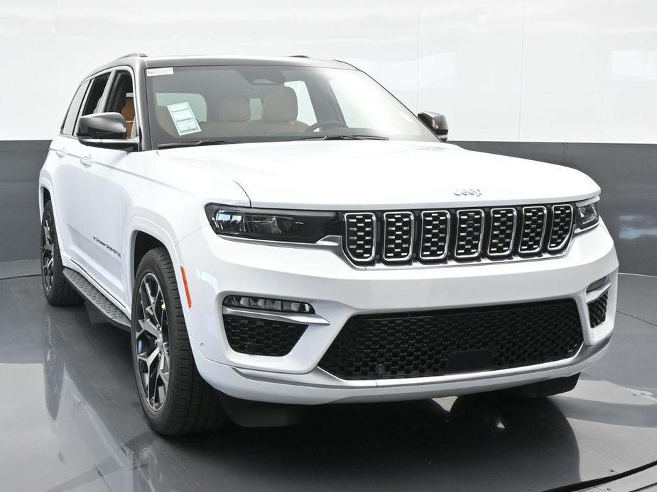 new 2024 Jeep Grand Cherokee car, priced at $55,383