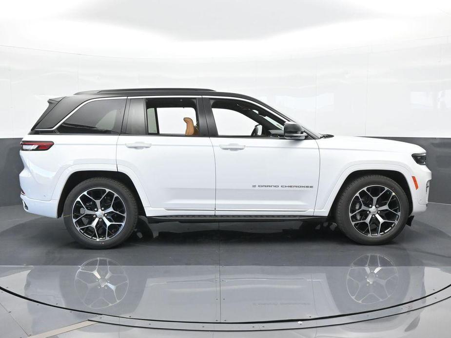 new 2024 Jeep Grand Cherokee car, priced at $55,383