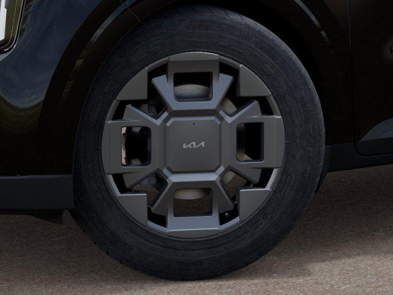 new 2025 Kia Carnival Hybrid car, priced at $40,579