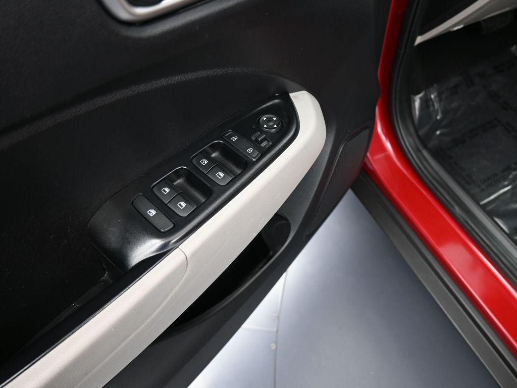 used 2022 Hyundai Venue car, priced at $14,490