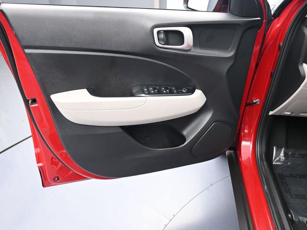 used 2022 Hyundai Venue car, priced at $14,490