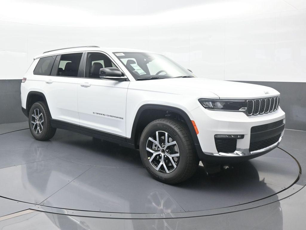 new 2025 Jeep Grand Cherokee L car
