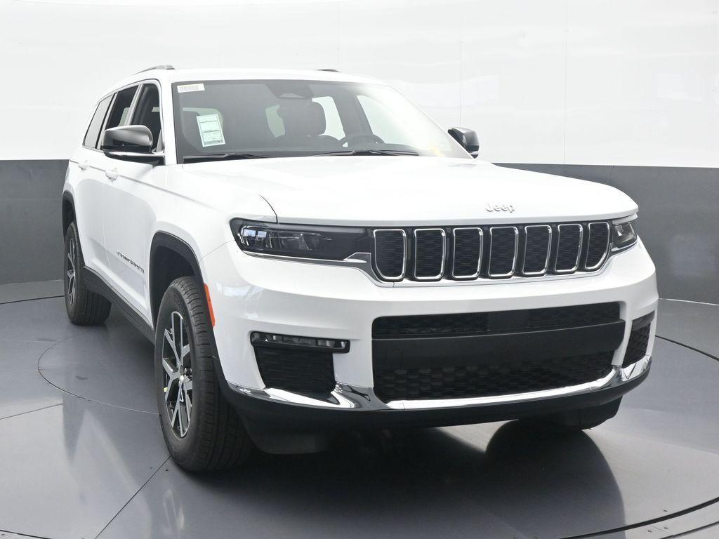 new 2025 Jeep Grand Cherokee L car