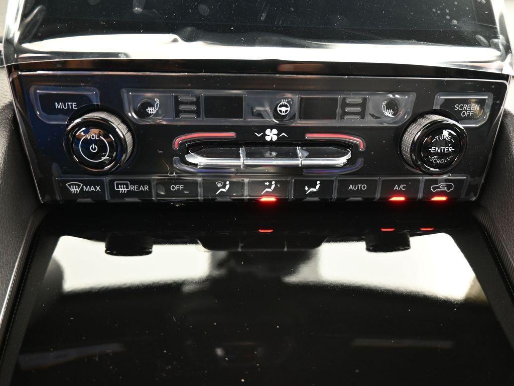 new 2025 Jeep Grand Cherokee L car