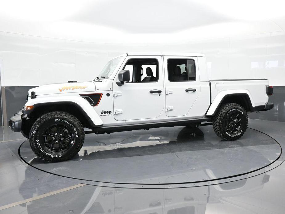 new 2024 Jeep Gladiator car, priced at $52,135