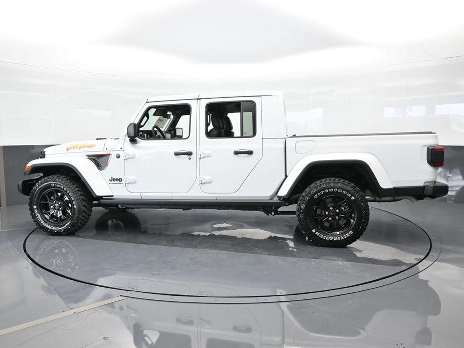 new 2024 Jeep Gladiator car, priced at $52,135