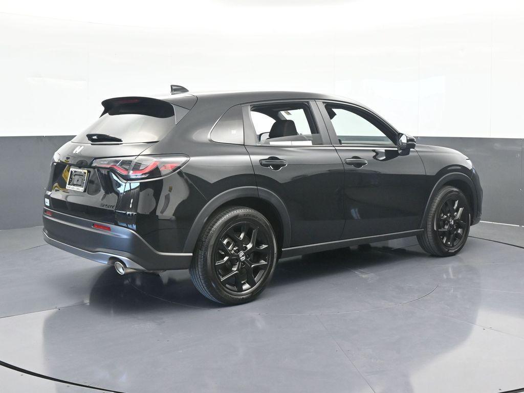 used 2025 Honda HR-V car, priced at $24,995