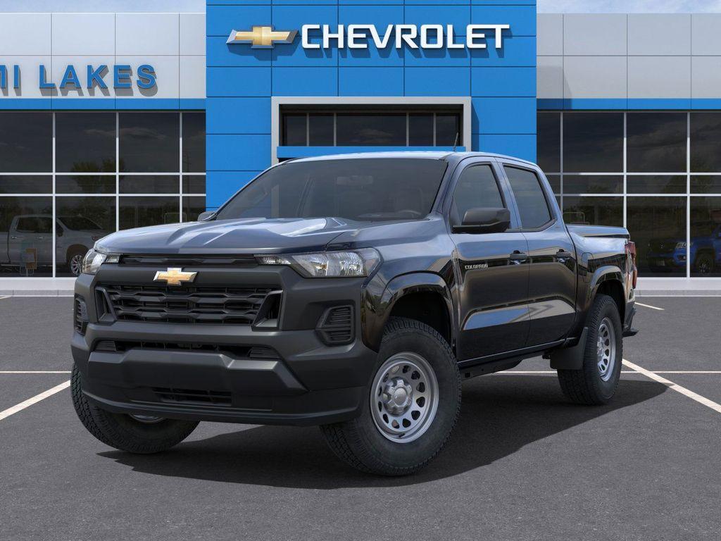 new 2025 Chevrolet Colorado car, priced at $27,995