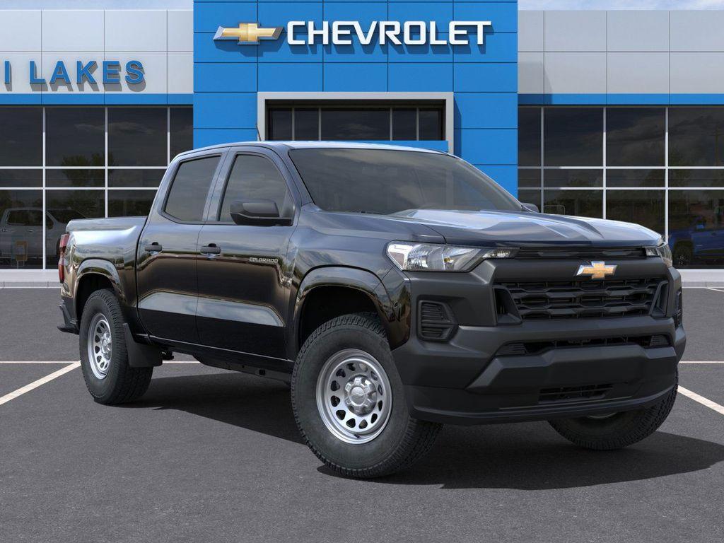 new 2025 Chevrolet Colorado car, priced at $27,995
