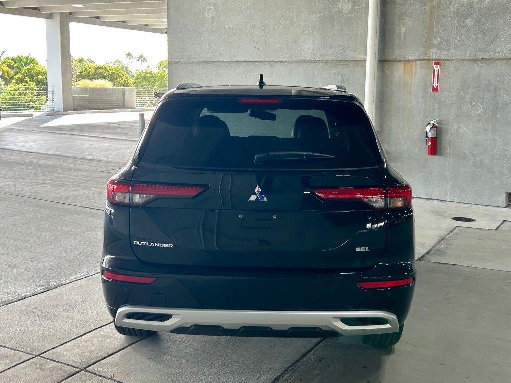 new 2024 Mitsubishi Outlander car, priced at $33,759