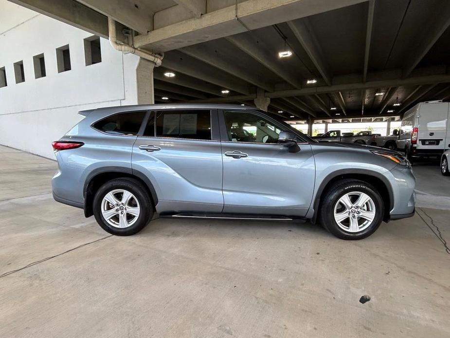 used 2023 Toyota Highlander car, priced at $29,320