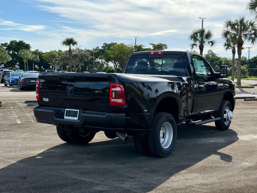 new 2024 Ram 3500 car, priced at $59,977