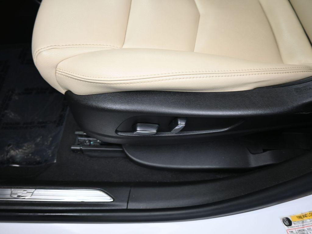 used 2018 Cadillac XT5 car, priced at $15,241