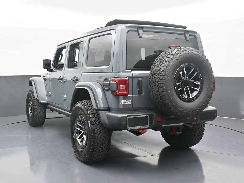 new 2025 Jeep Wrangler car
