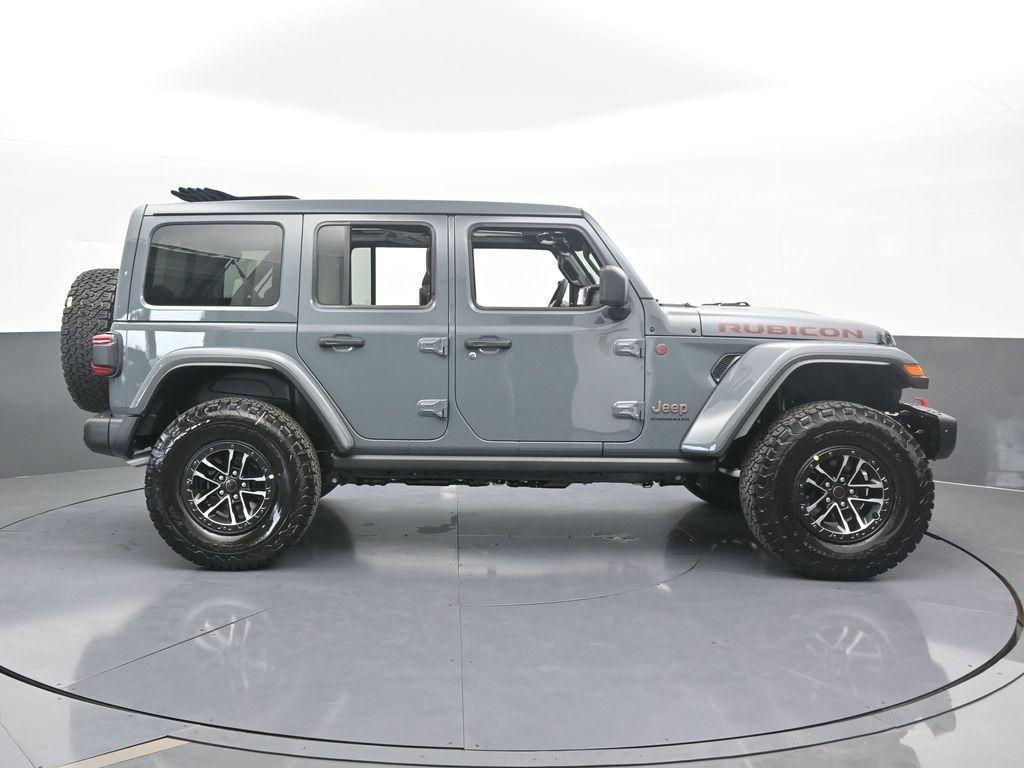 new 2025 Jeep Wrangler car