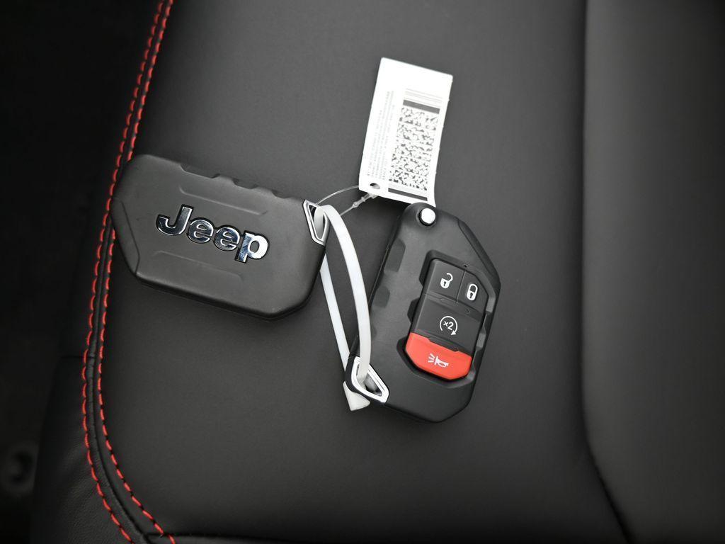 new 2025 Jeep Wrangler car