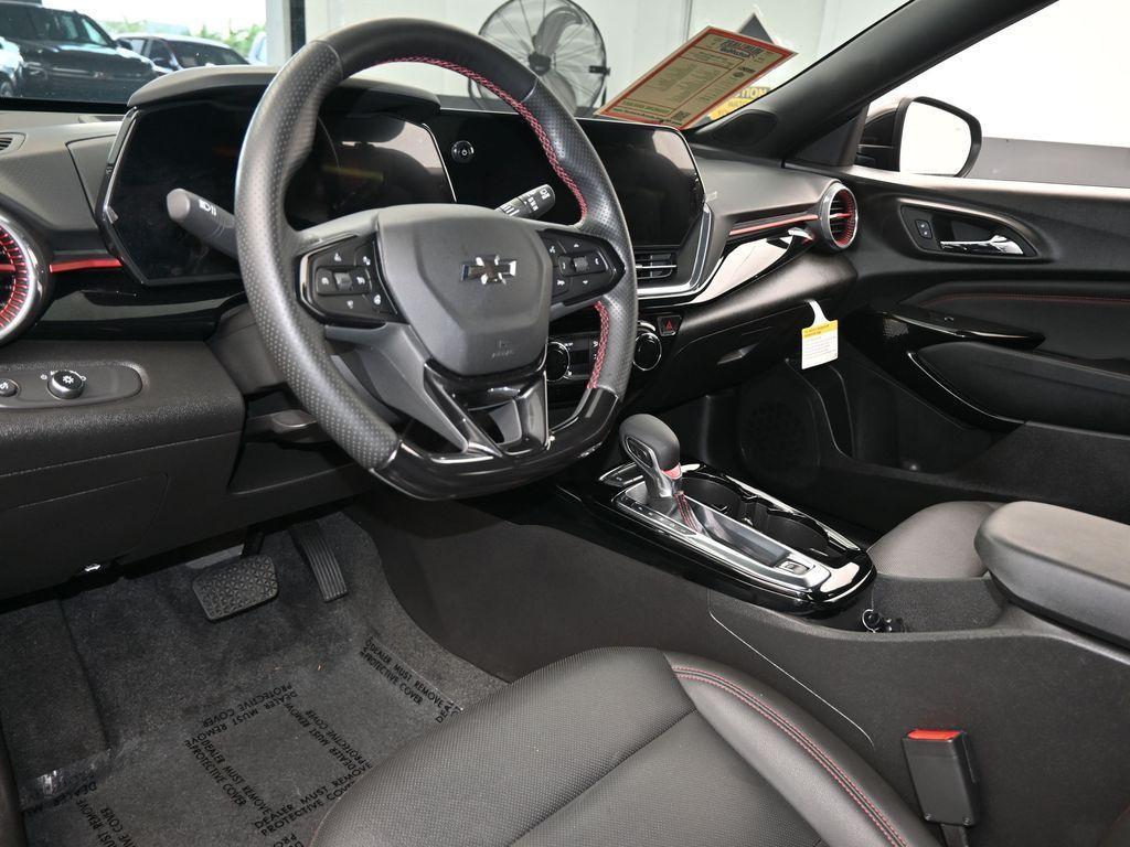 used 2025 Chevrolet Trax car, priced at $22,621
