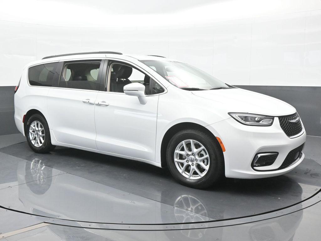 used 2022 Chrysler Pacifica car, priced at $17,917