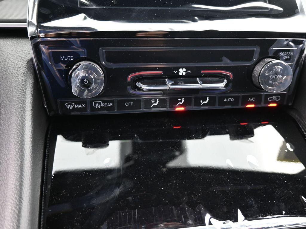 new 2025 Jeep Grand Cherokee L car