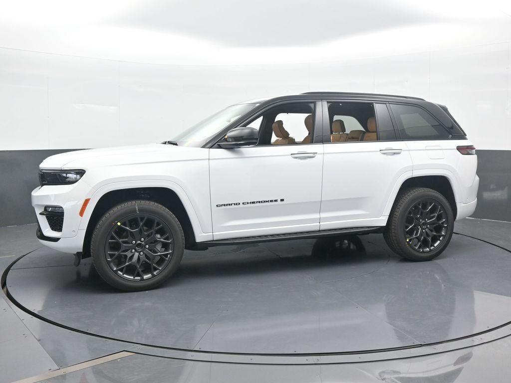 new 2025 Jeep Grand Cherokee car