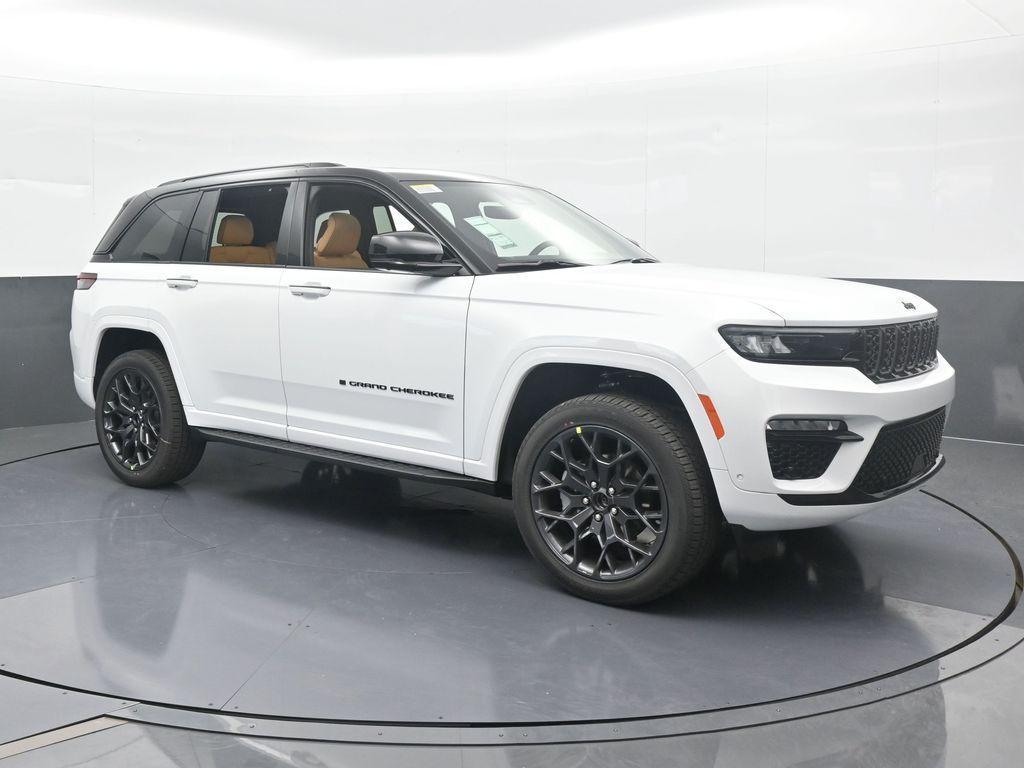 new 2025 Jeep Grand Cherokee car