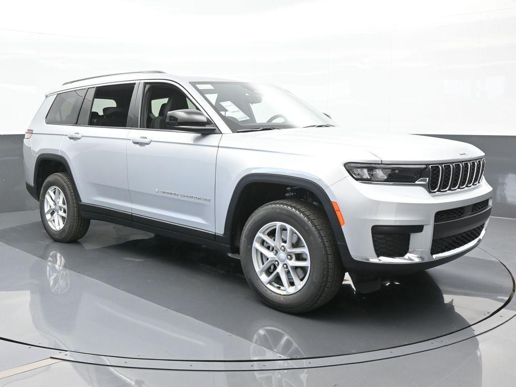 new 2024 Jeep Grand Cherokee L car, priced at $43,325