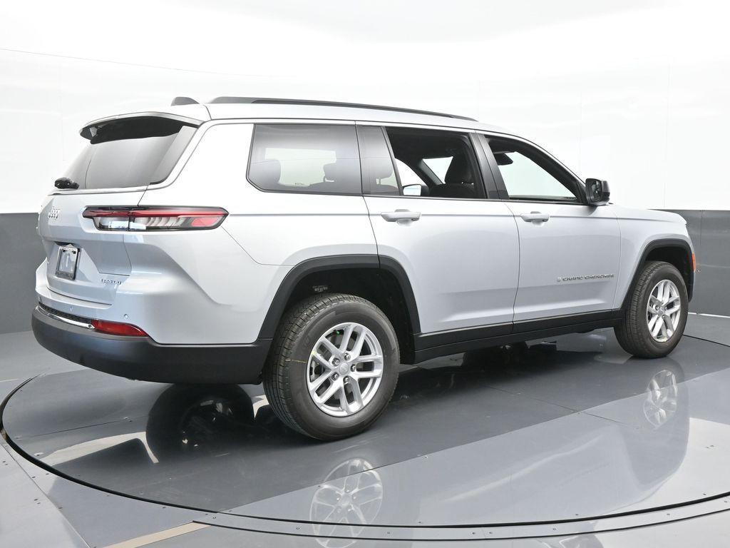 new 2024 Jeep Grand Cherokee L car, priced at $43,325